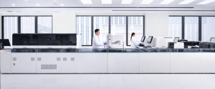 Automatización para Laboratorios de Alto Volumen